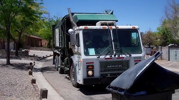 WM Waste Management - Mack LE Amrep Octo ASL (trash)