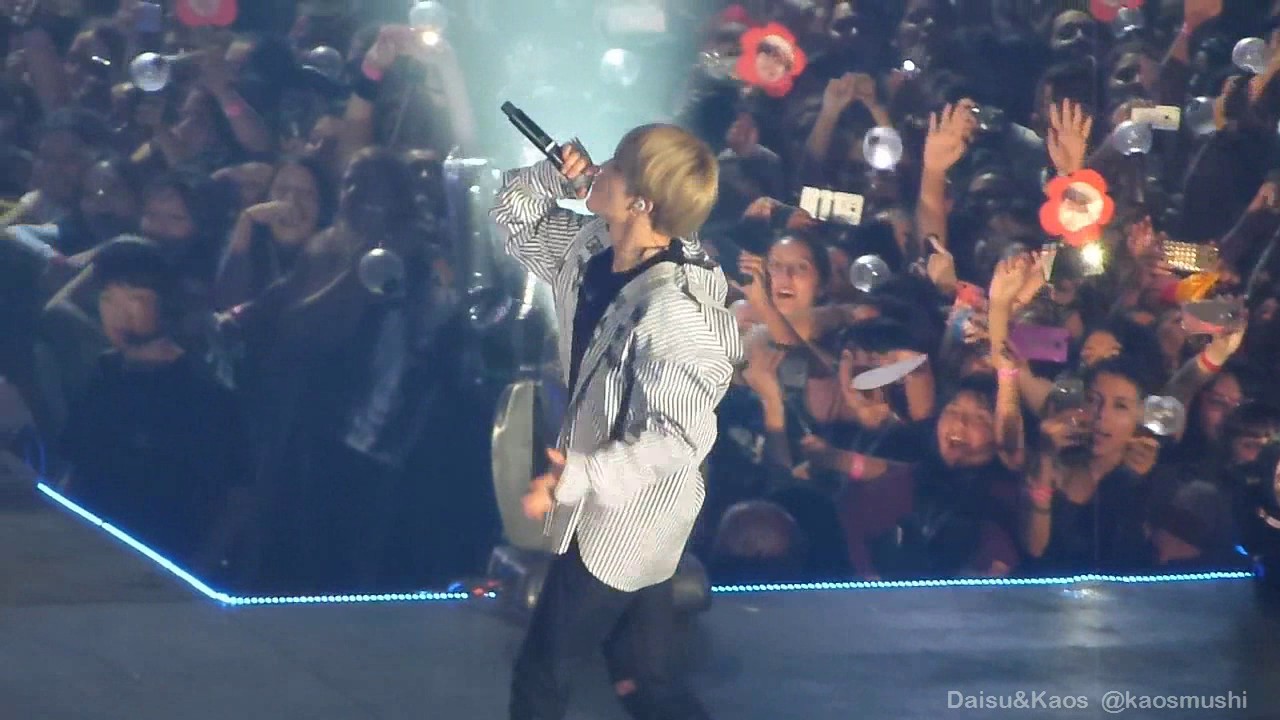 [Jimin Focus Day 2] BTS - Outro: Wings -CHile 170312