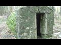 Dark Unterwegs Ein mysteriöser alter Steinbau in der Nähe vom Taucherwald
