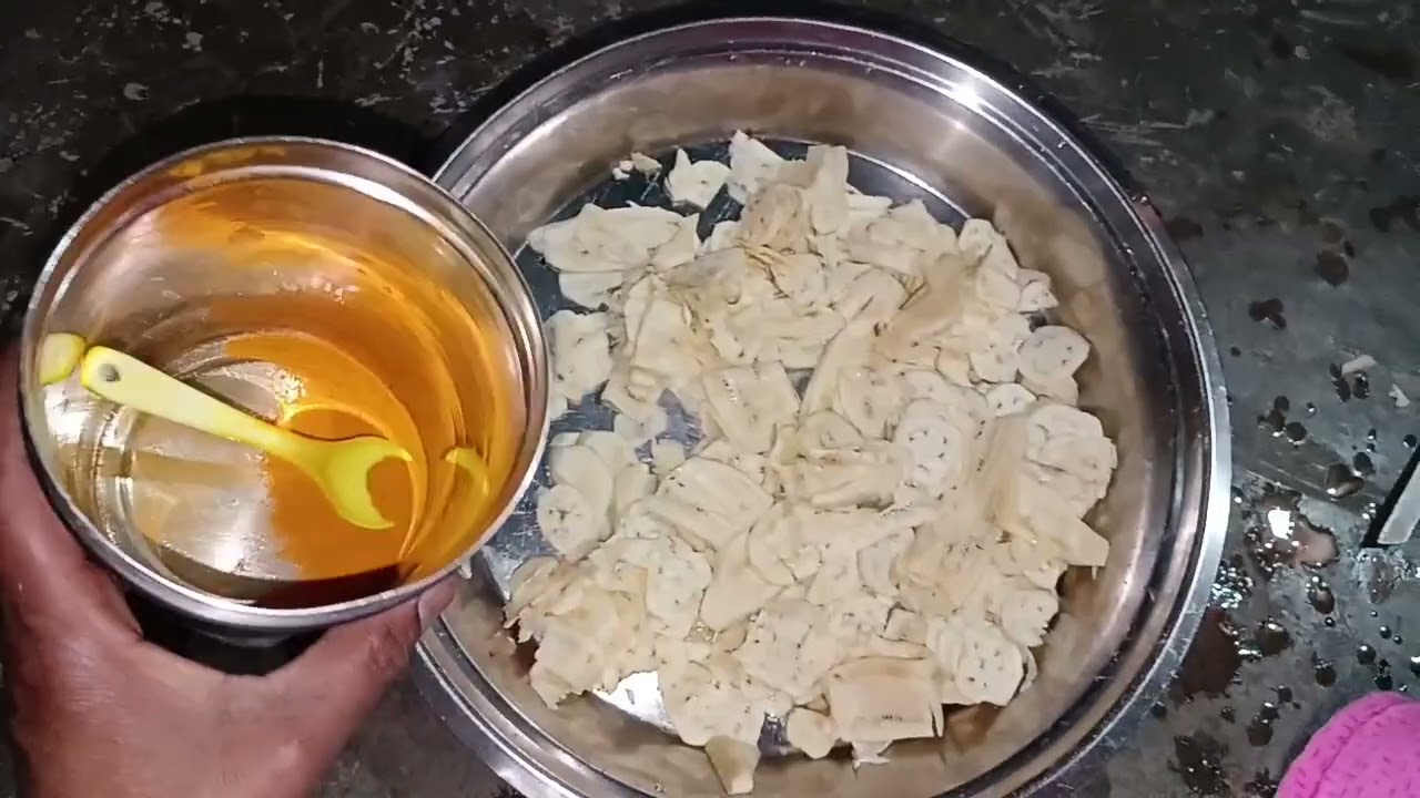 Kele ka chips Ghar per banaya hua