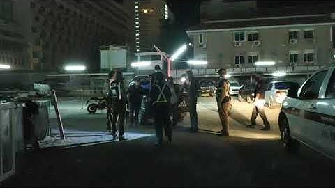 Foreigner arrested in Pattaya for violating curfew and ignoring police checkpoint