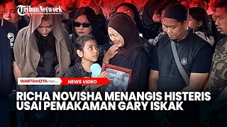 Download Lagu Istri Gary Iskak, Richa Novisha Menangis Histeris Usai Pemakaman MP3