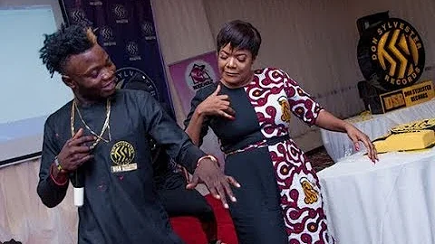 [Must See] Toyin Abraham Seriously Dancing  Shaku Shaku As Olamide's Boy Sings For Her