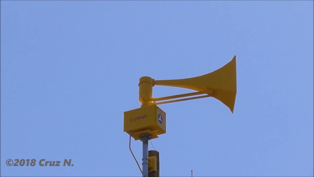 Federal Signal Thunderbolt 1000AT Storm Siren Test