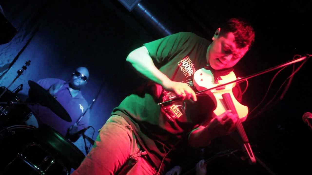 Electric Violin Blues | Patrick Contreras