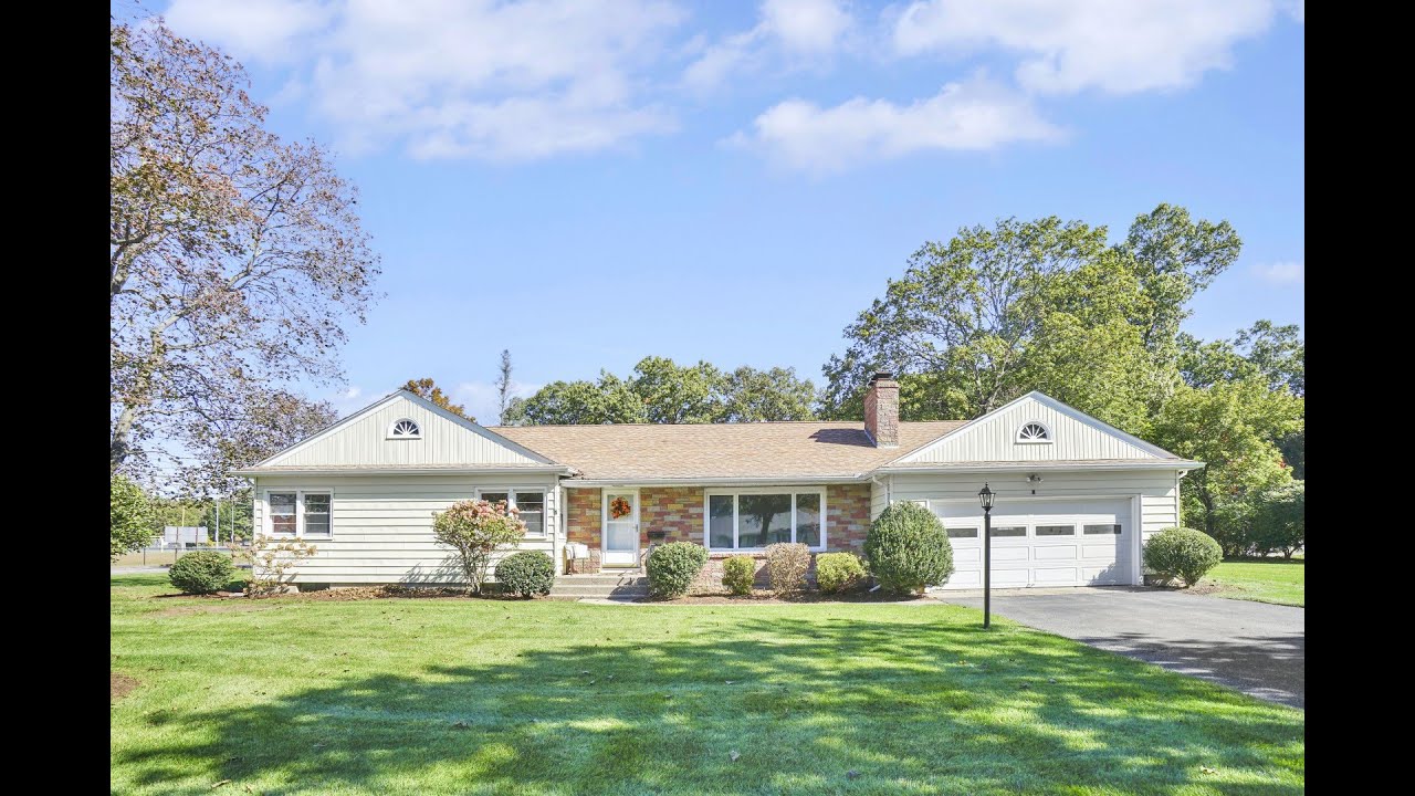7 Viscount Road Longmeadow, MA | ColdwellBankerHomes.com