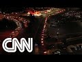 EUA: Inauguração de fast food provoca fila de carros com espera de mais de 12 horas | CNN Domingo