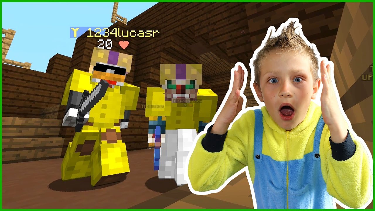 Playing CLOWN BED WARS with Friends