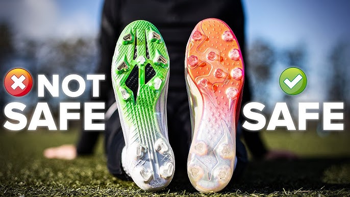 Why Pros Wear FG Boots on Turf Fields? YouTube