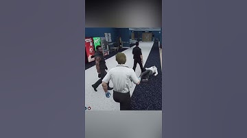 Cop NVLs in a hostage situation and get tapped by xQc