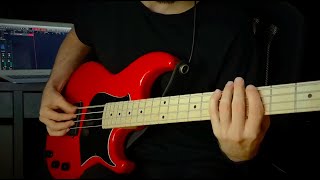 Miki Santamaria - Looking Back (Solo Bass with Looper) with TABS!