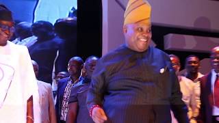 Senator Ademola Adeleke Dances to Olamide " Wo" & Yeba at Silverbird Man Of The Year Awards 2018