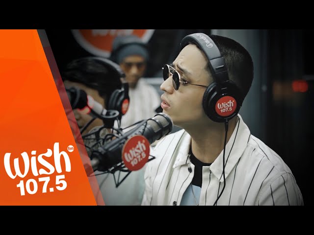 Michael Pangilinan performs Uh Ah LIVE on Wish 107.5 Bus class=