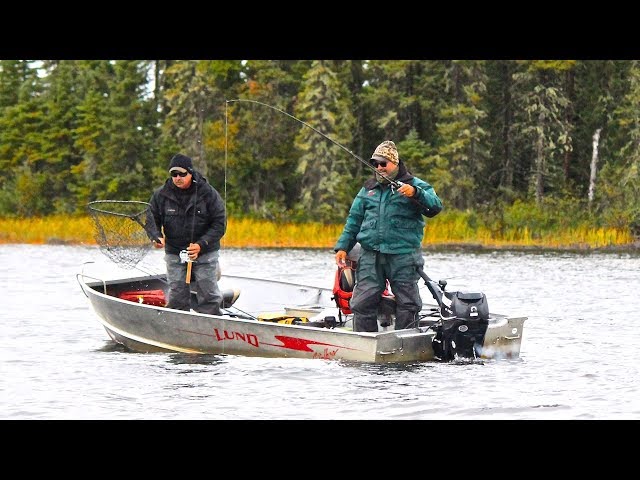 Giant Pike & Endless Walleye - A Fall Foray To North Caribou Lake 