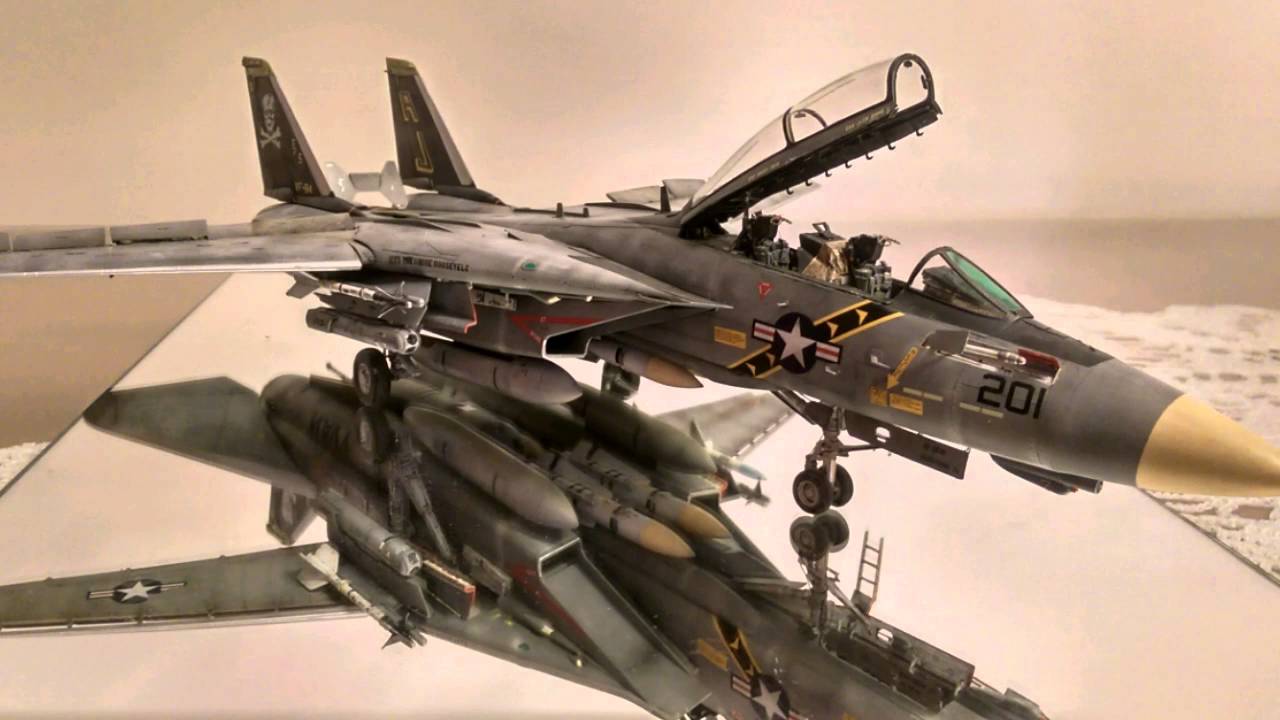F14 TOMCAT JOLLY ROGERS 1/48 EDUARD DANGER ZONE - YouTube