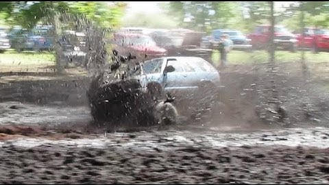 Big Blue Chevy Goes Deep At Kleinschmidt Mud Bog