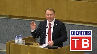 Александр Шерин: "Нашим гражданам кто-то мстит за победу в самой страшной войне!" Александр Шерин: "Нашим гражданам кто-то мстит за победу в самой страшной войне!"
