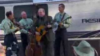 Del Williams - I'm Waiting to Hear You Call Me Darling chords