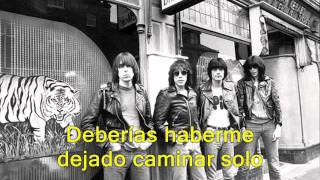Questioningly - Ramones [Sub. Español] chords