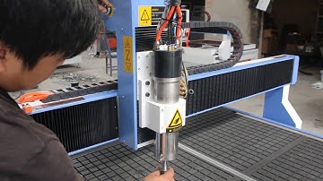 AccTek cnc router machine manual tool changer show