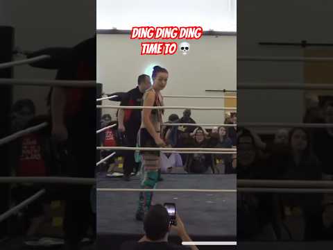 جرس الرنين هو صوت الزناد الخاص بي مصارعة مصارعة احترافية Aew 