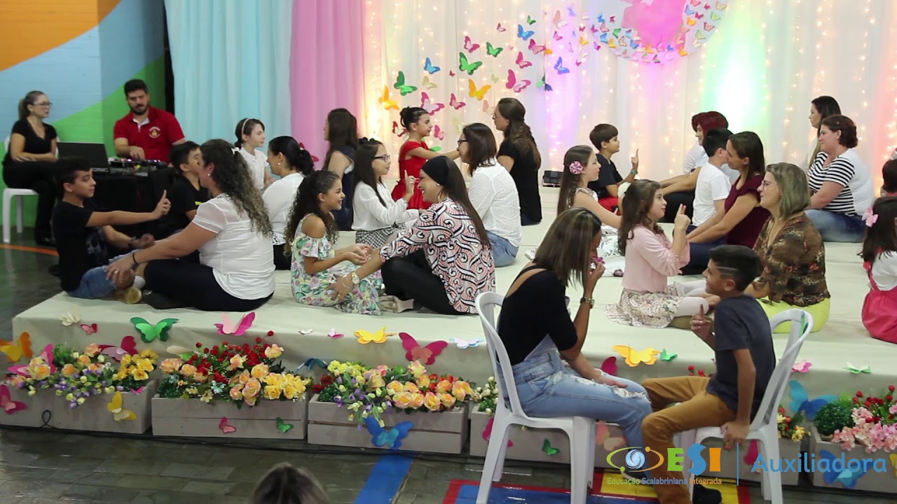 Dia das mães 2019: Apresentação do 5º B (sexta-feira)