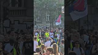 Novinar "Glasa Zaječara", Miljko Stojanović, prati uživo dešavanja u Beogradu. Ti j ja, Slavija.