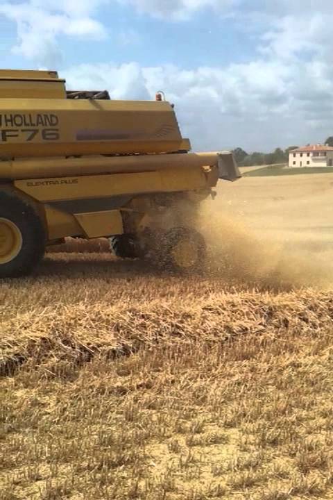 New Holland TF76 Blé 2012