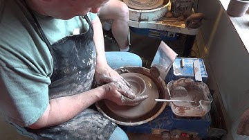 SIMON LEACH POTTERY TV - Our latest workshop June 7/8 