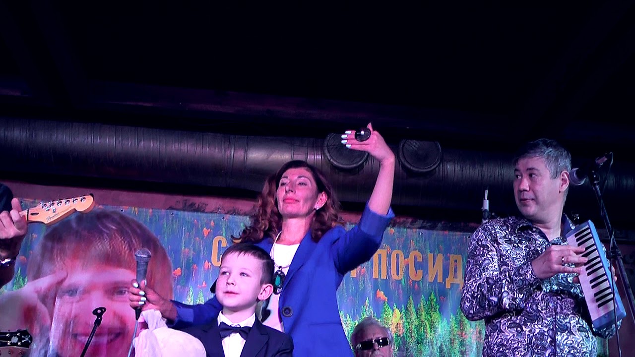 Дима, помаши рукой маме - YouTube