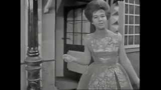 Walking Back To Happiness - Helen Shapiro