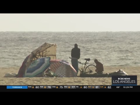 With nowhere to go, homeless encampments return to Venice Beach