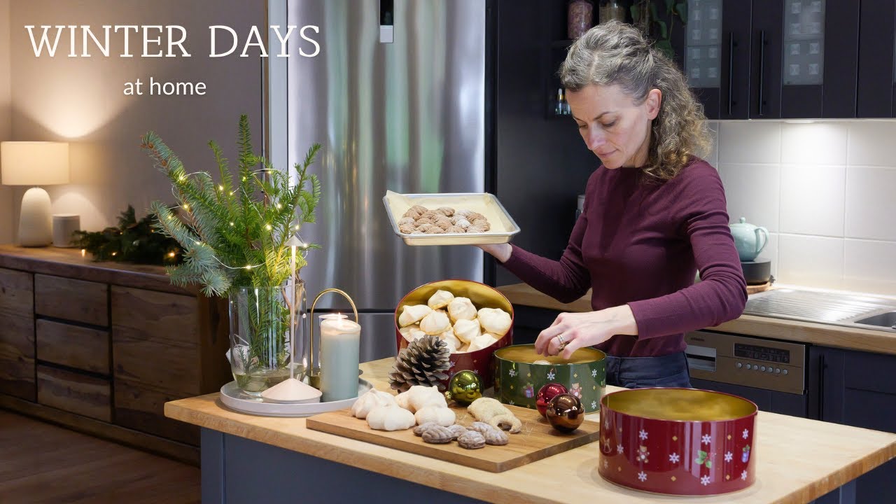 Cozy Christmas Baking Days At Home | Easy Treats & Family Vlog