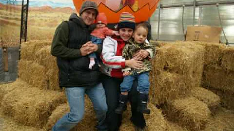 merry christmas from the regina mccallum clan