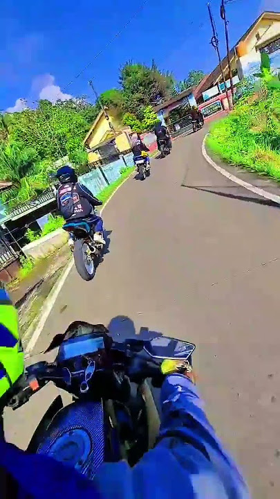 vixion serang banten  mengunjungi acara anif syv