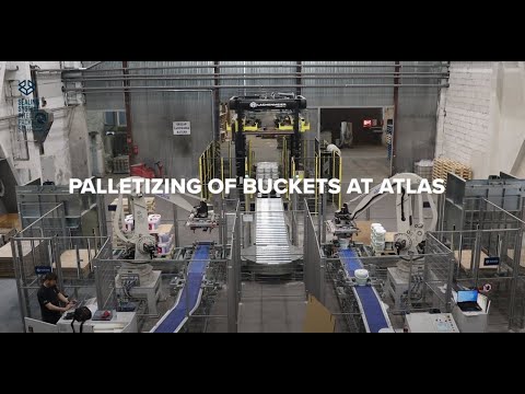 Official Atlas video thumbnail showing bucket palletising