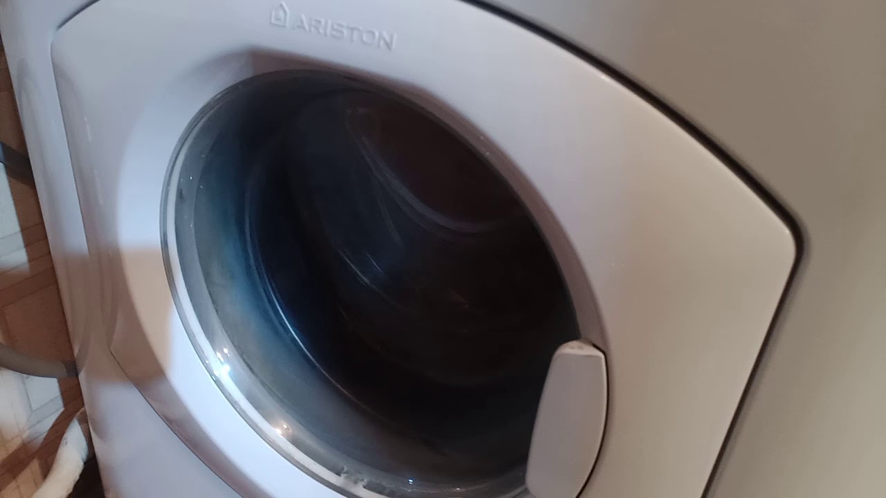 Ariston AVL 95 - YouTube