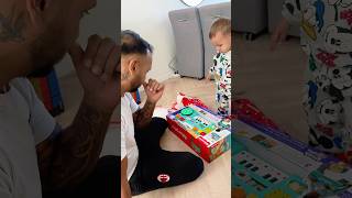 Sinterklaas Maakt Inay Blij Maar Papa Niet