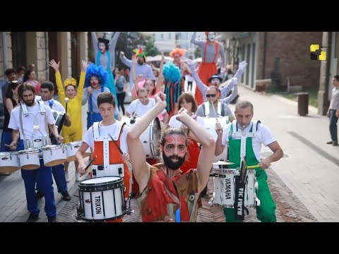 თეატრალური ფესტივალი საზეიმოდ გაიხსნა