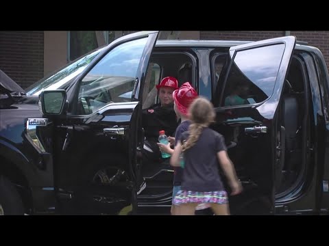 Bornblum Jewish Community School host free event focused on trucks for the first time since pandemic