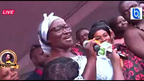 Ebony's mother performs 'Maame hw3" at her final funeral rites