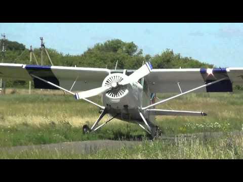 Посадка и взлет як-12А с дороги.