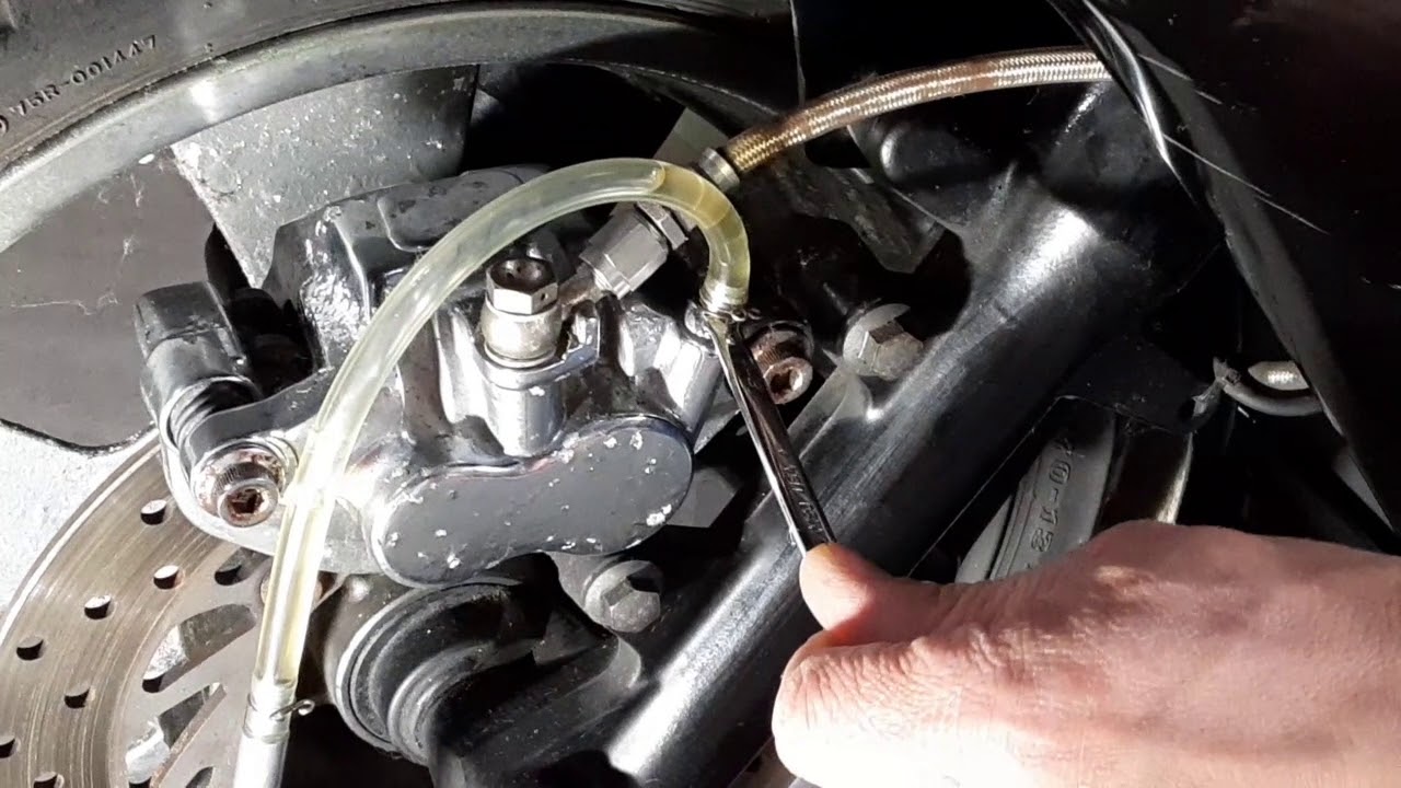 引き取り先が決まりました】マジェスティ125FI シート張替・プラグ