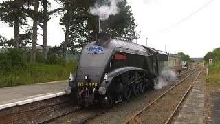 NYMR  A4 No. 4498 'Sir Nigel Gresley' arrives at the North Yorkshire Moors Railway for Autumn Gala