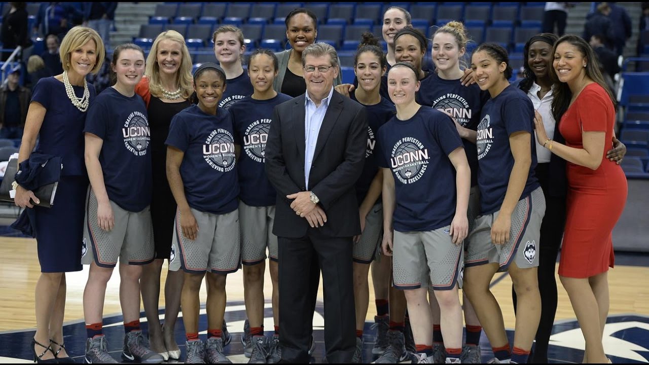 UConn earns top overall seed; defending champ South Carolina No. 2 seed