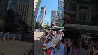 Pria Telanjang Sepenuhnya! Pawai Pride🏳️‍🌈 (pada menit 3:30–3:40)