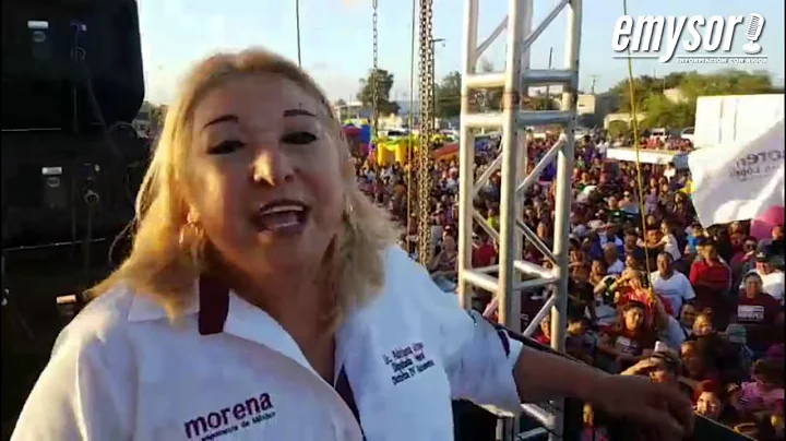 ADRIANA LOZANO, NO SUELTA EL HUESO...