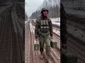 Купянск. Машин нет. Всё — на себе. #купянск #война #сво #путин
