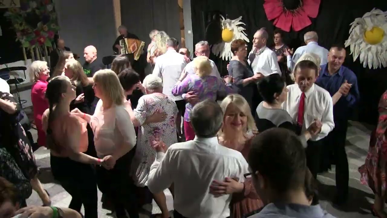 Gościnny występ Kapeli Binkowskiego w Stąporkowie.  PROSZĘ O SUBSKRYPCJE MOJEGO KANAŁU.