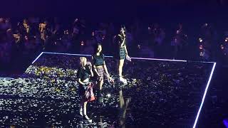 Up 2 Me  2024 Viviz World Tour vhind  Love And Tears In Seoul